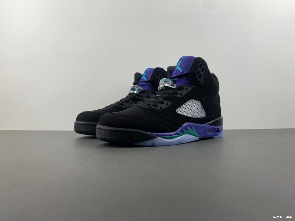 Jordan 'Black Retro Air Grape' 136027-007 5  0524